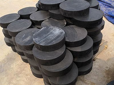 疏附县板式橡胶支座由若干层橡胶片与薄钢板经加压硫化